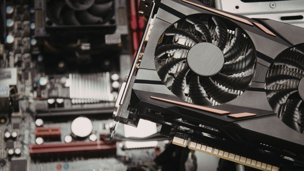 High-End PC Gaming Arquitetura de Hardware e Estratégias de Customização para Alta Performance