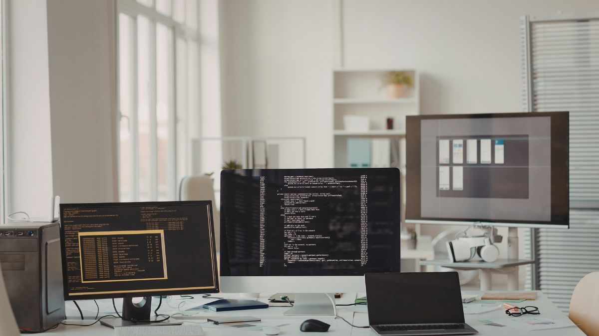 Workstations versus High-End PCs Análise Técnica de ROI, Confiabilidade e Performance em Ambientes Críticos